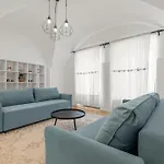 Rustic Vineyard House * Modor