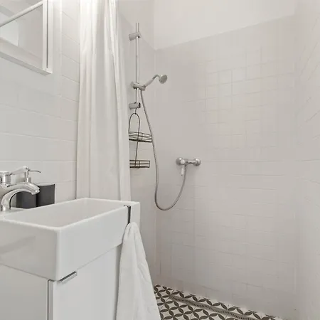 Rustic Vineyard House * Modor