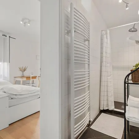 Rustic Vineyard House * Modor