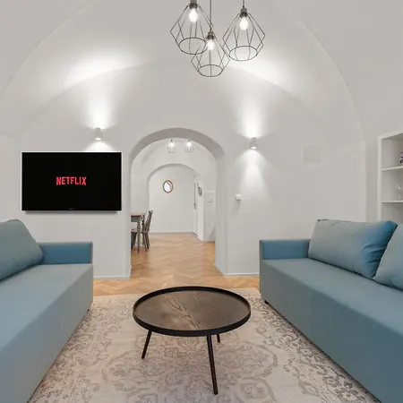 아파트 Rustic Vineyard House 모드라