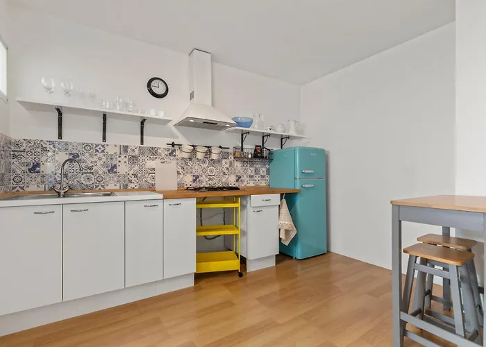 Rustic Vineyard House * 모드라