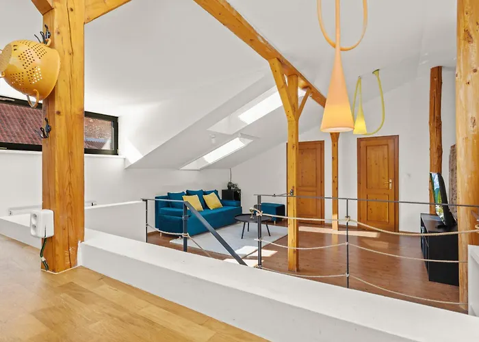 Rustic Vineyard House *